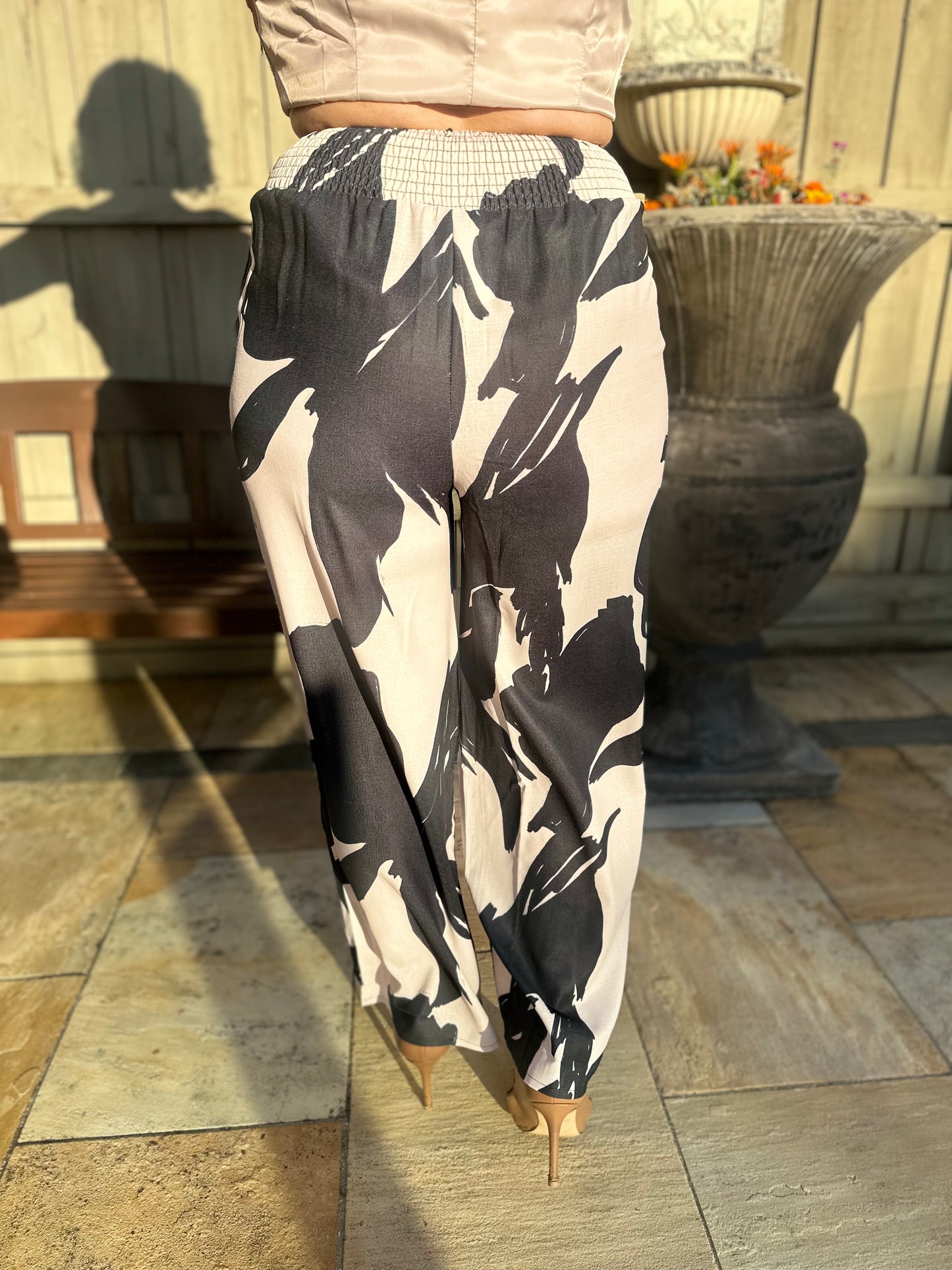 TATUM - black and cream pattern pants