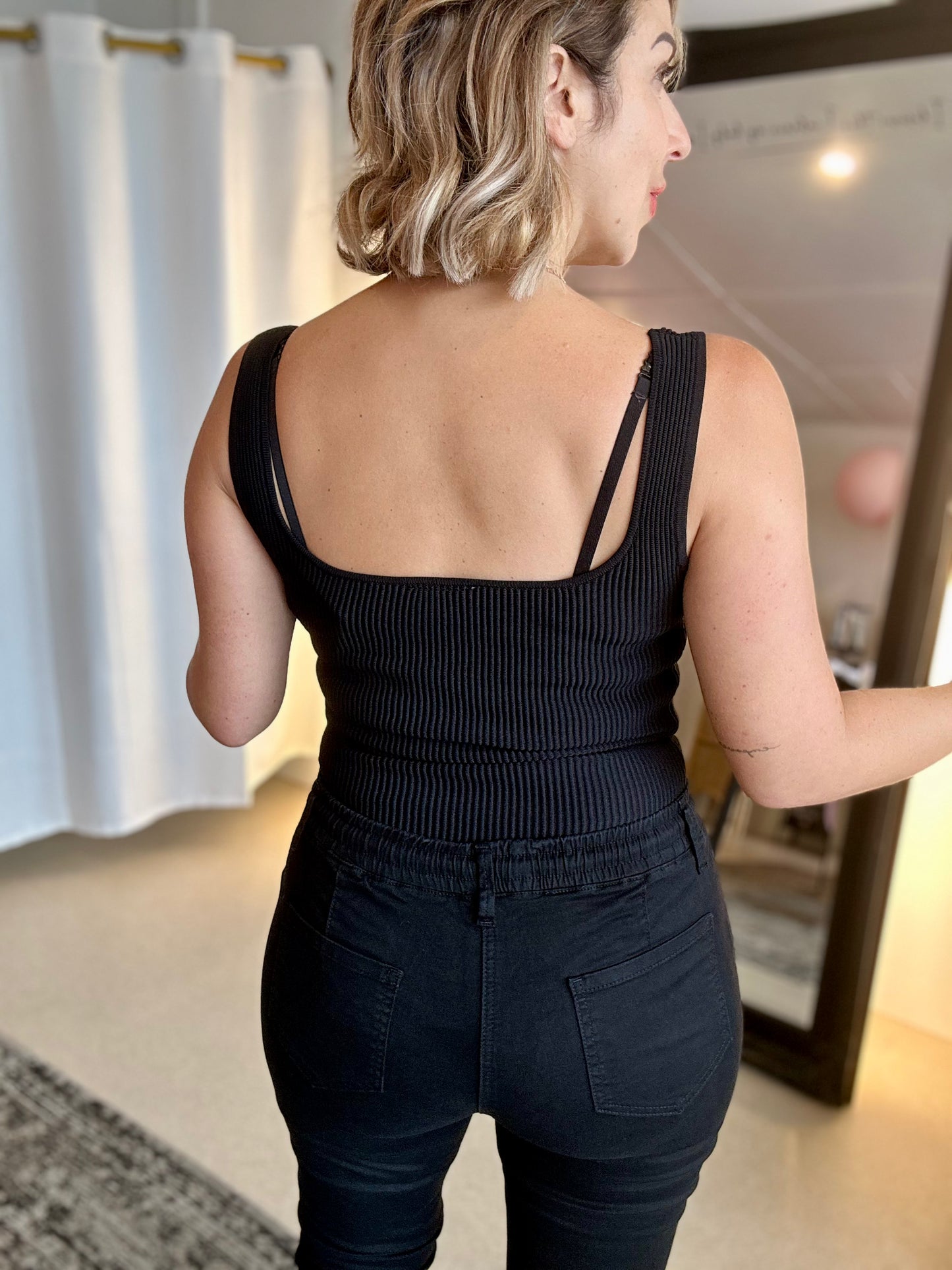 NEW DANNI - BLACK knit ribbed singlet -