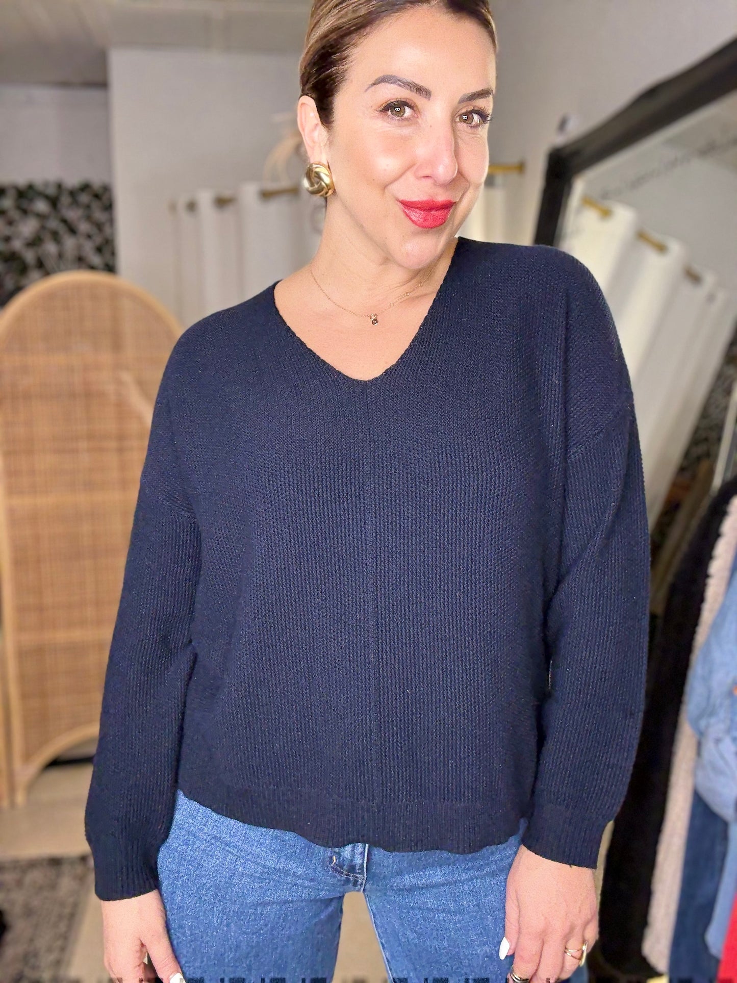 BAILEY - NAVY v neck ribbed top