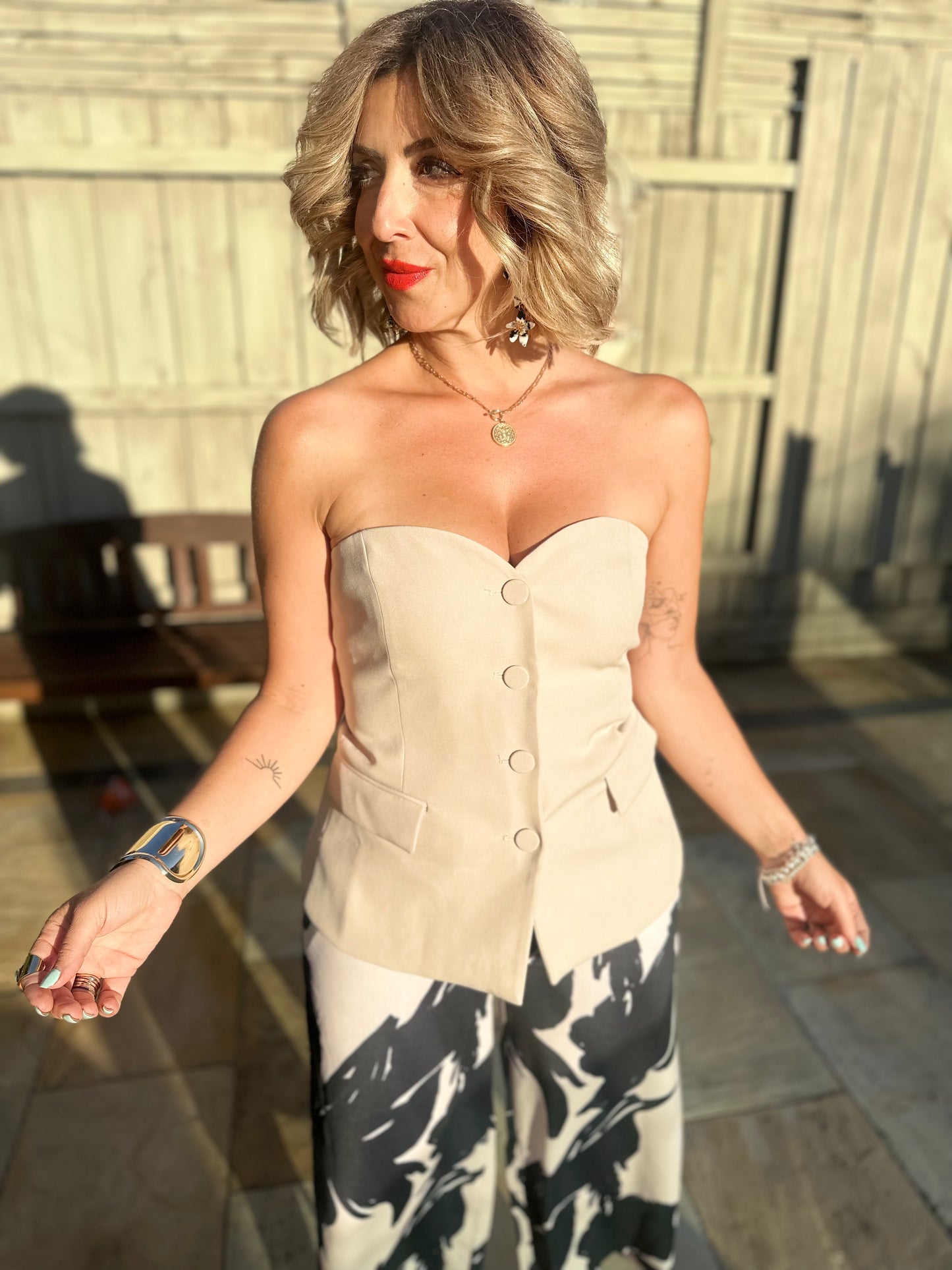 MIA - cream top