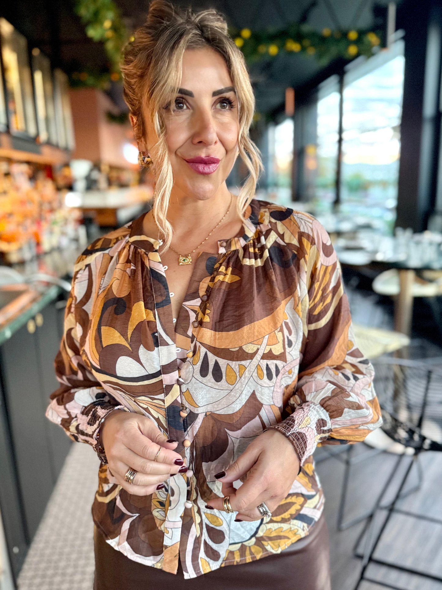 BRIANA - Mocha Paisley Top