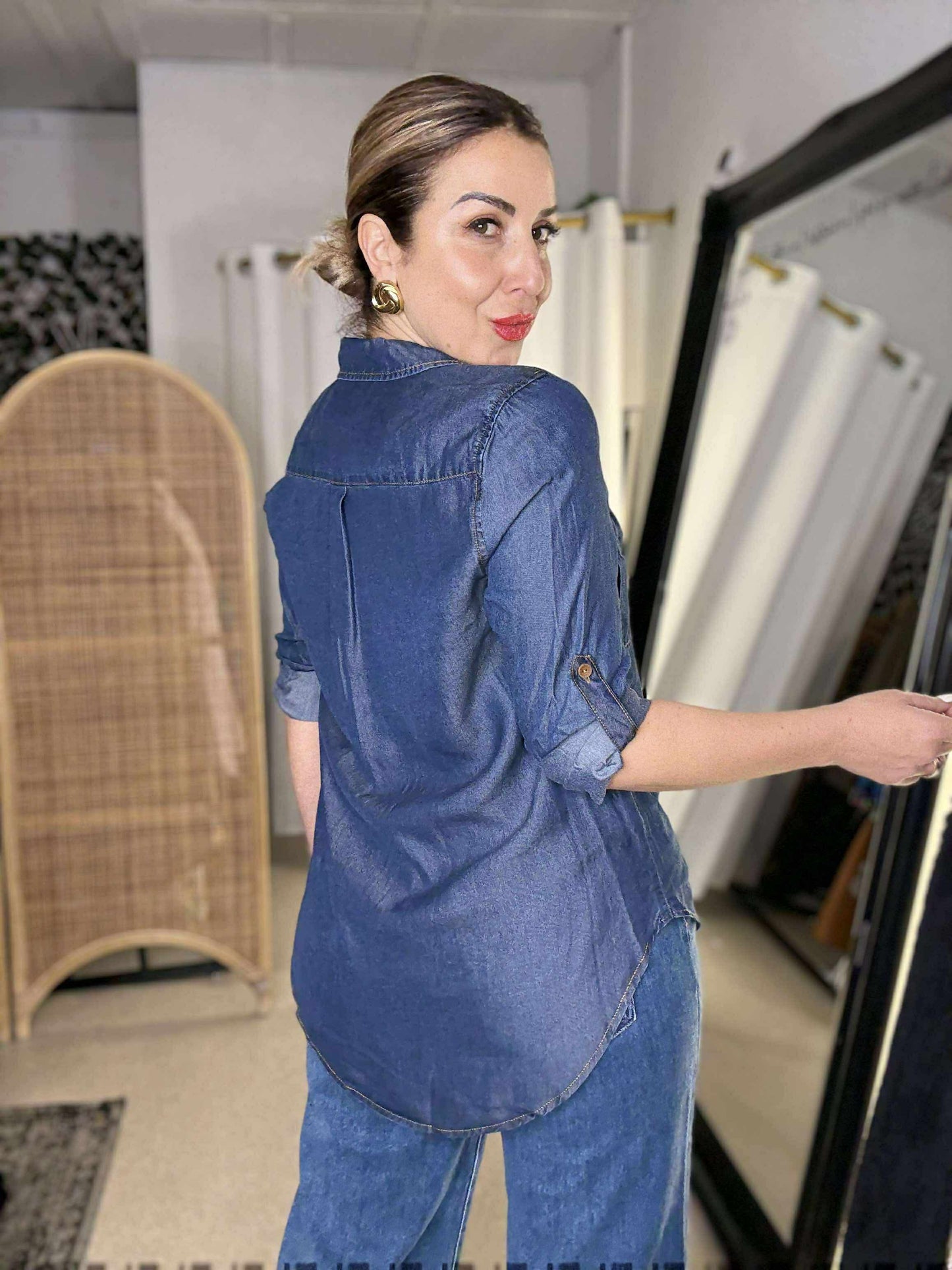 HANNAH - DARK tencel-feel denim shirt