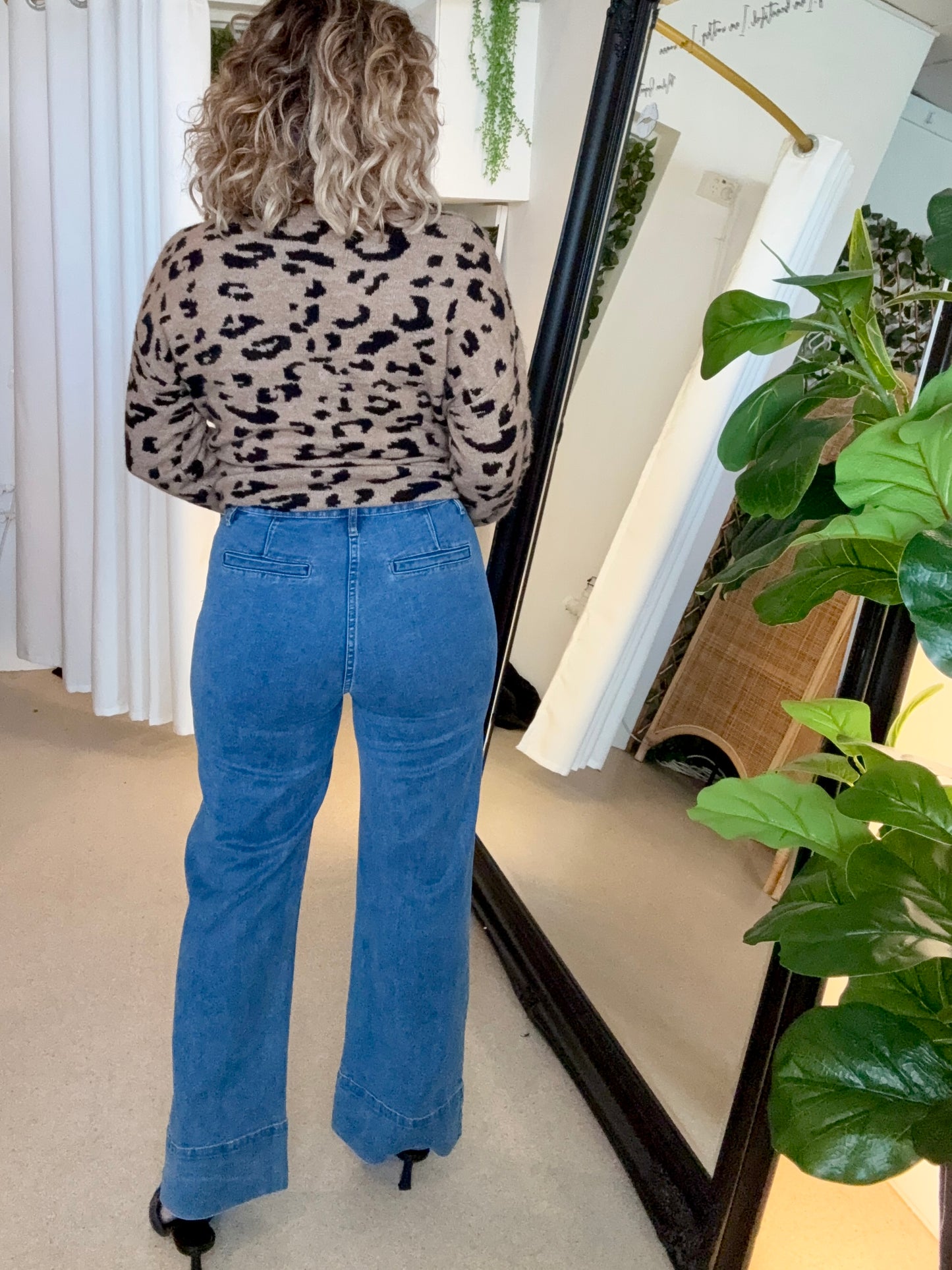 HUDSON - MID BLUE wide leg high waisted jean