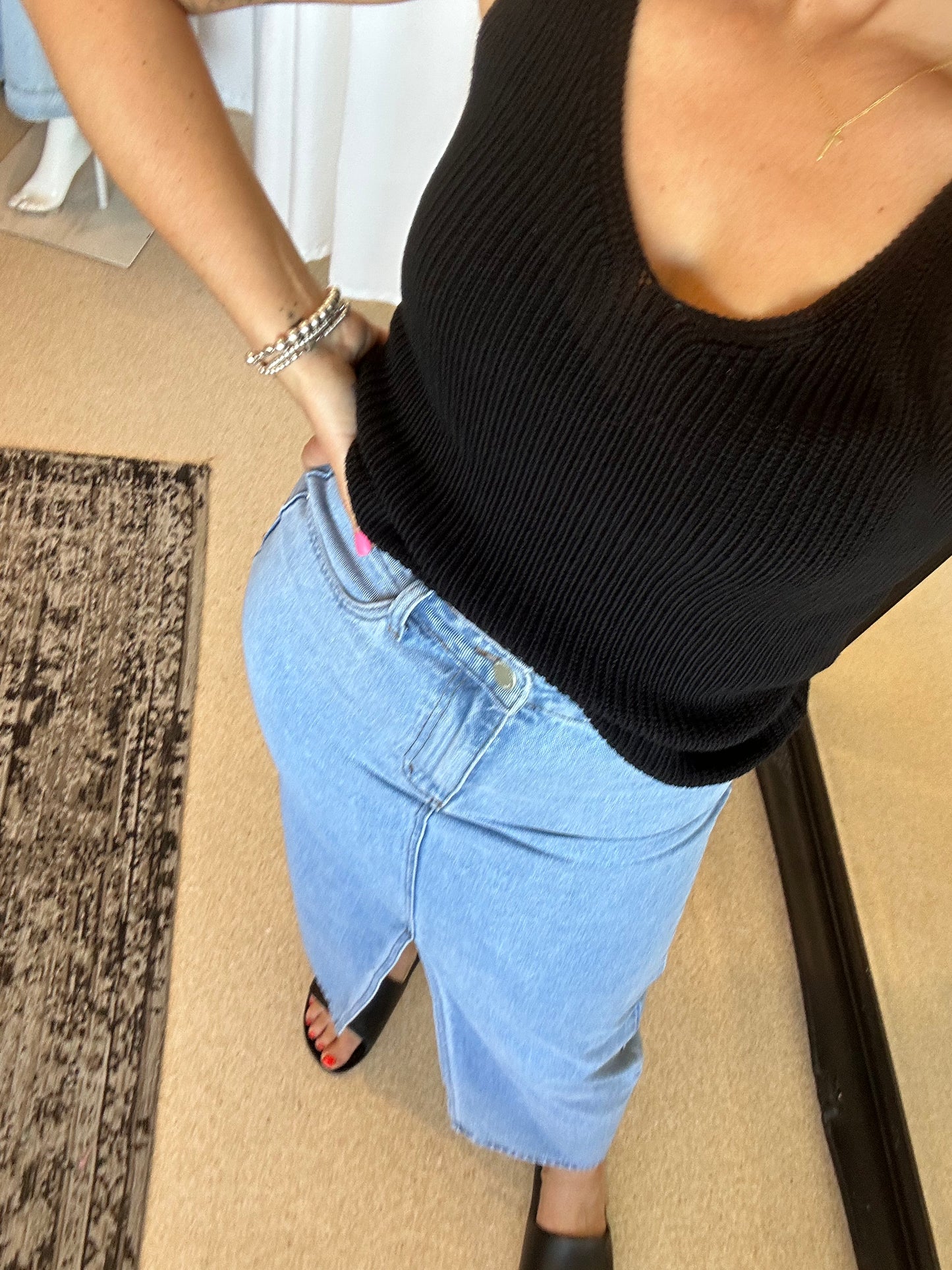 KIKI - black knit cami