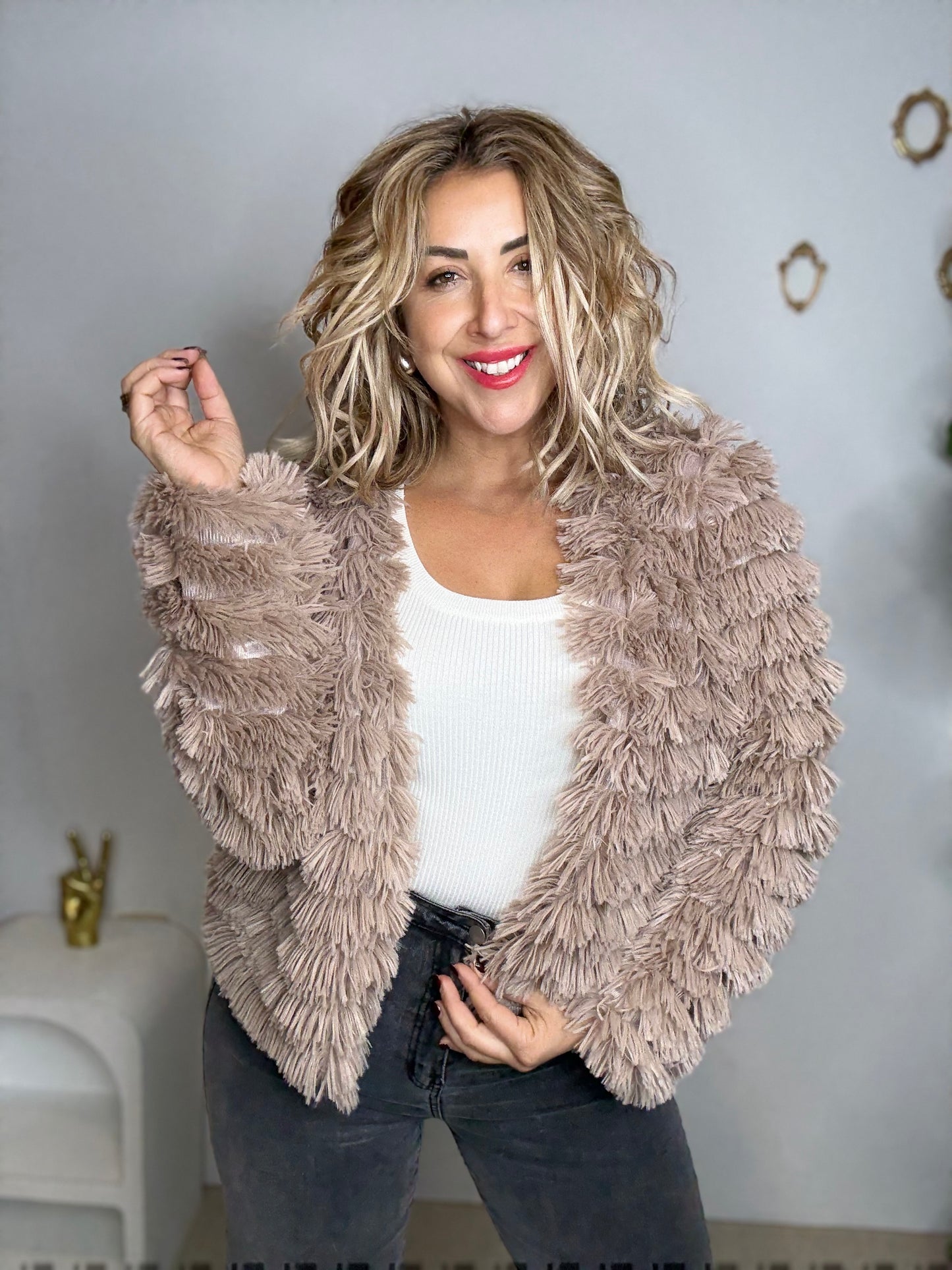 SHAGGY - MOCHA fringe fur coat