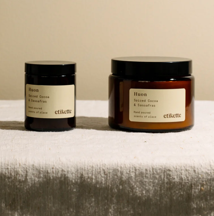 HUON - Spiced Cocoa & Sassafras Candle
