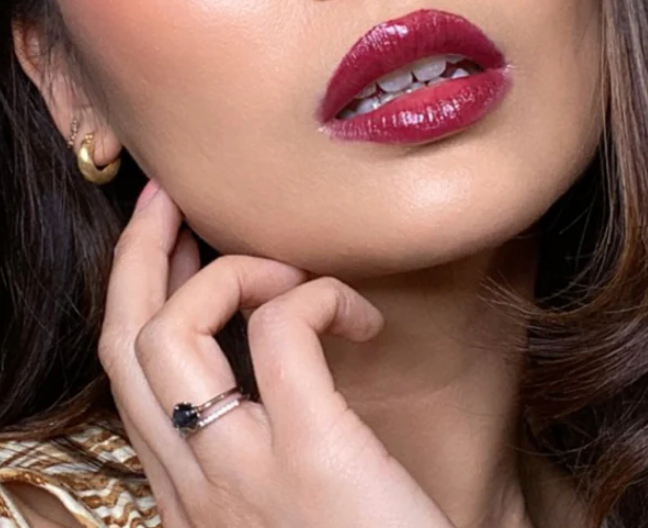 MISS KITTY BLACK PLUM - Suzy Lipstick