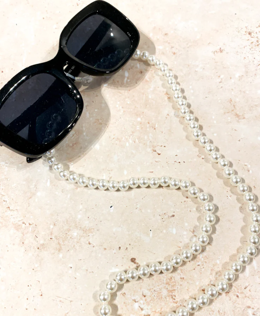 MARILYN - Classic Pearl Sunglass Chain