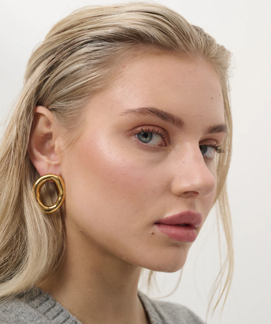 DELIA - GOLD organic earrings