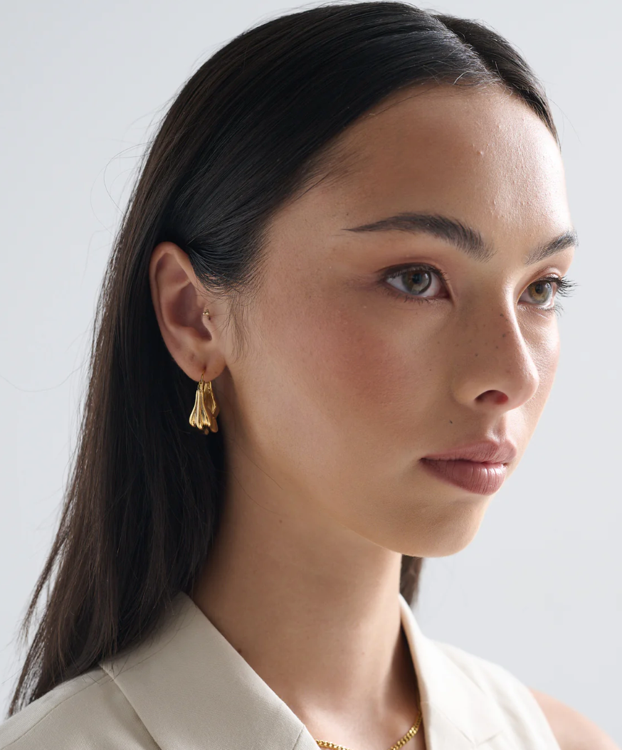HARRIE - GOLD battered hoop earrings