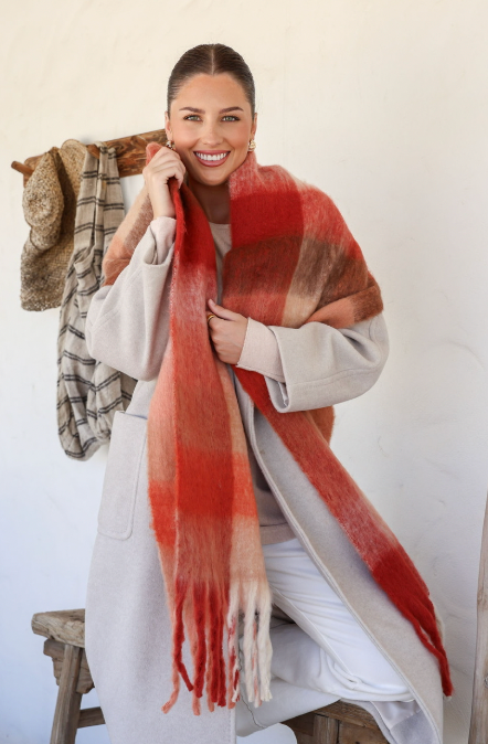 RHI RHI - Red, Pink and Brown scarf with tassels