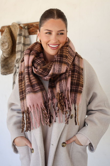 LARISSA - CHOCOLATE & BLUSH scarf with tassels