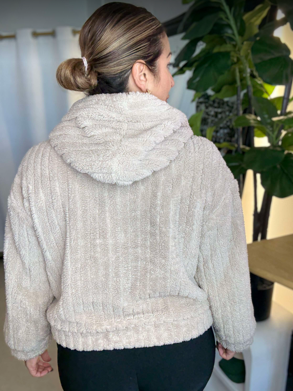 PRE ORDER END OF MAY - MISSY - IVORY fluffy zip through cropped jacket