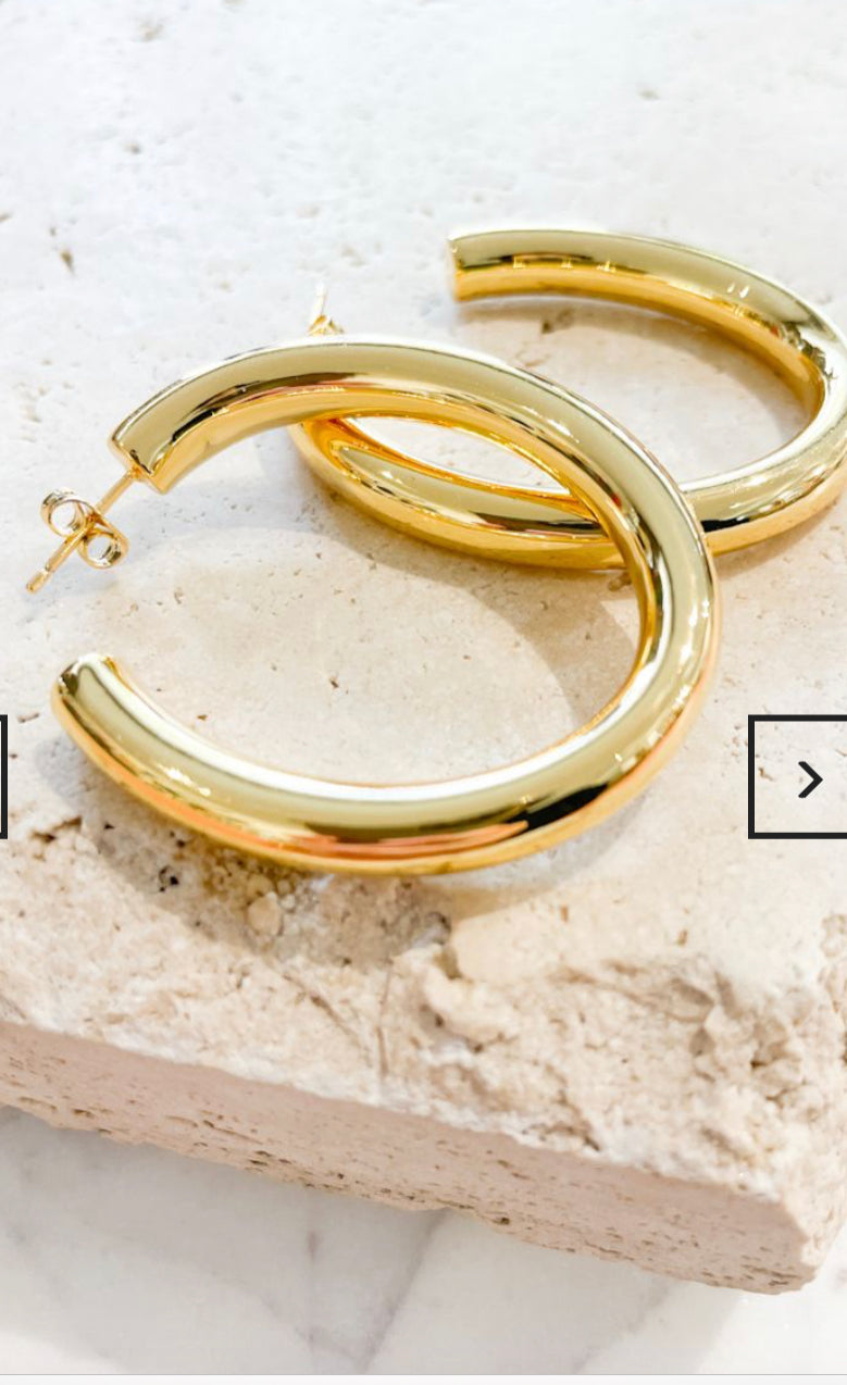 MAYA thick hoops