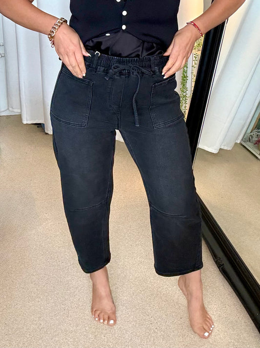 BARREL BABES (PRE ORDER MID NOVEMBER) - WASHED BLACK cropped denim jean