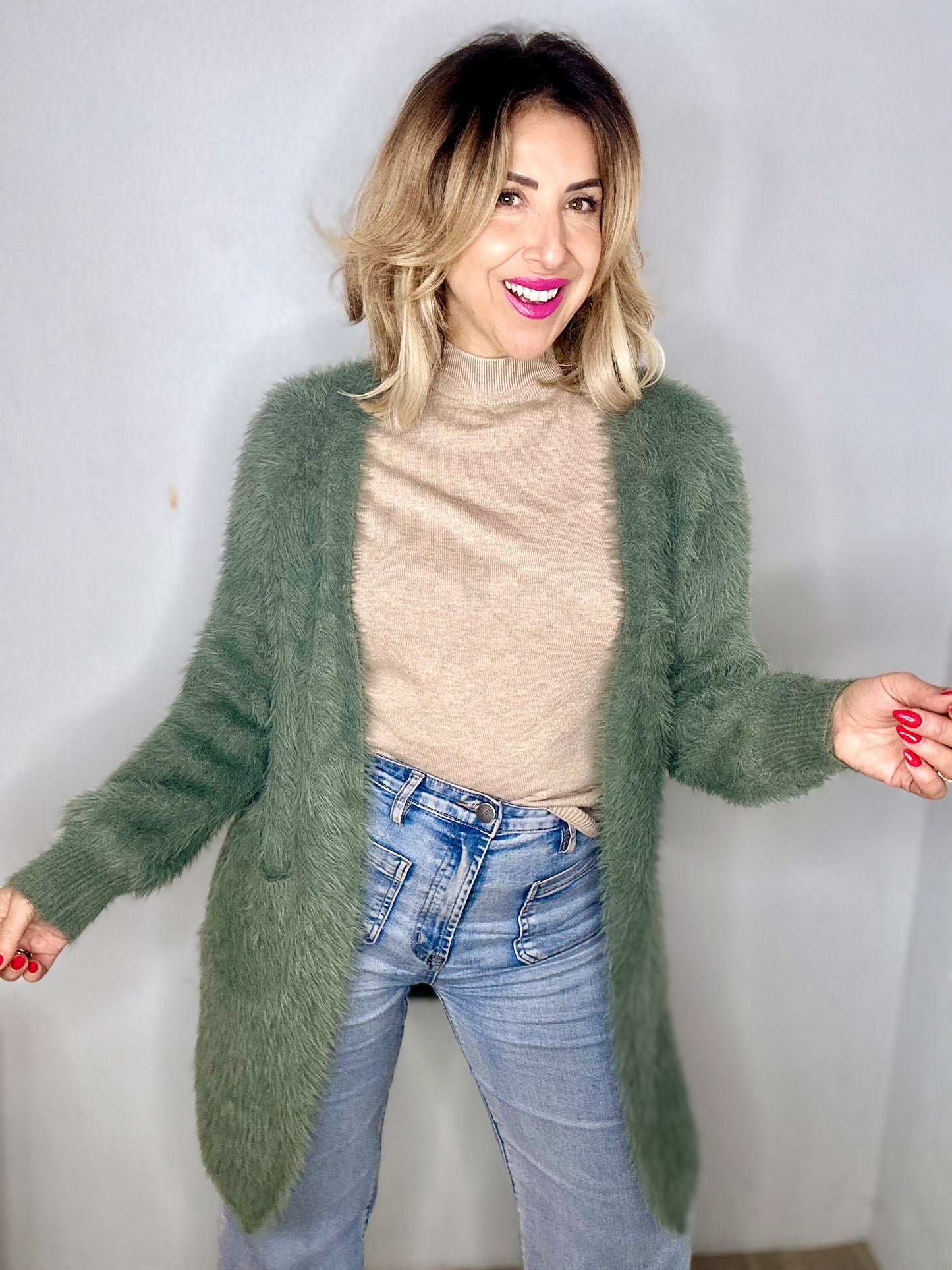 FLUFFY - sage cardigan