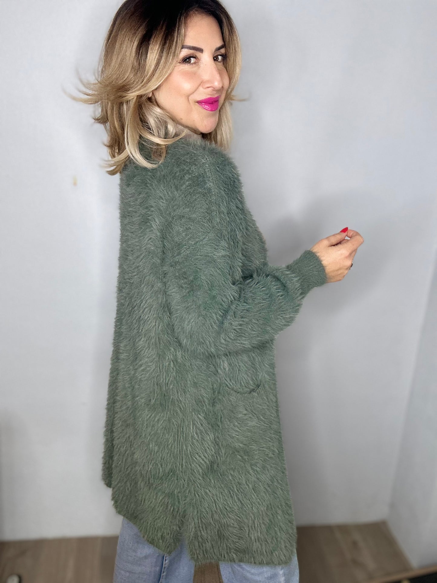 FLUFFY - sage cardigan