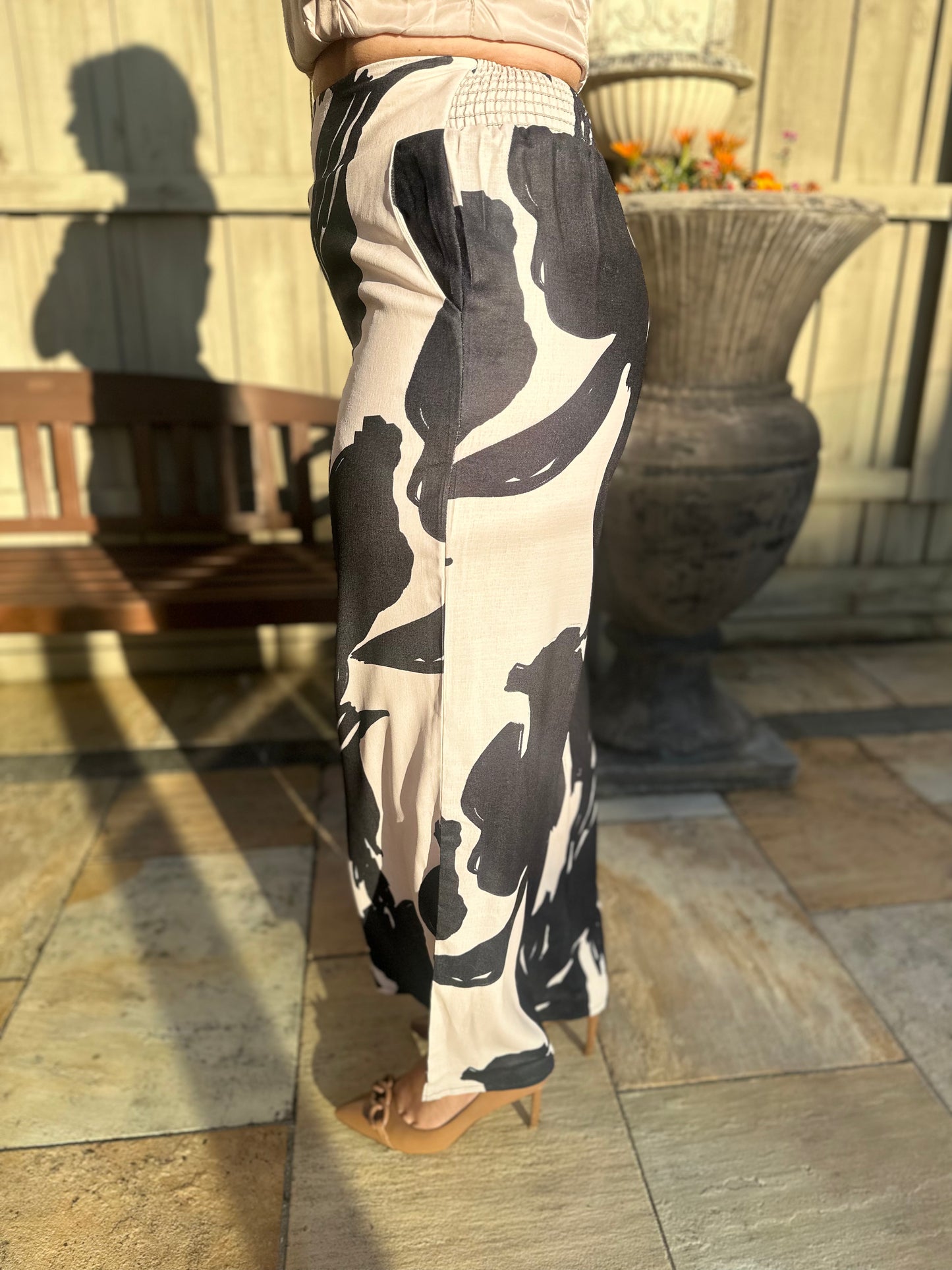 TATUM - black and cream pattern pants