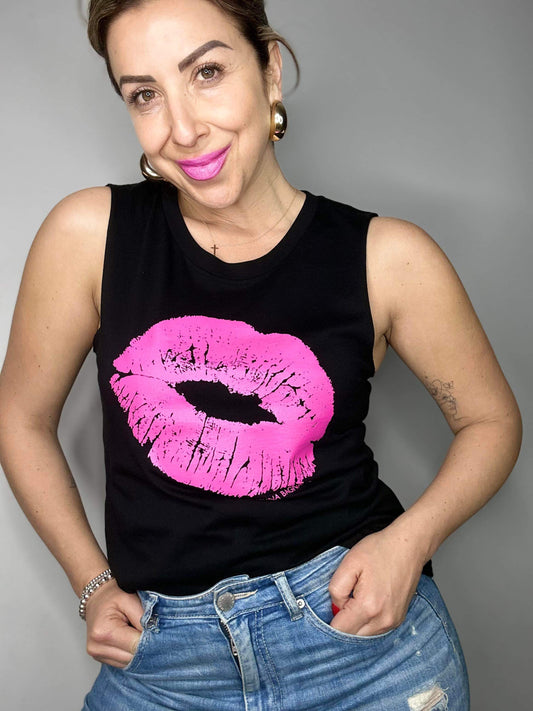 POP YOUR LIPS TANK - Black with hot pink lips