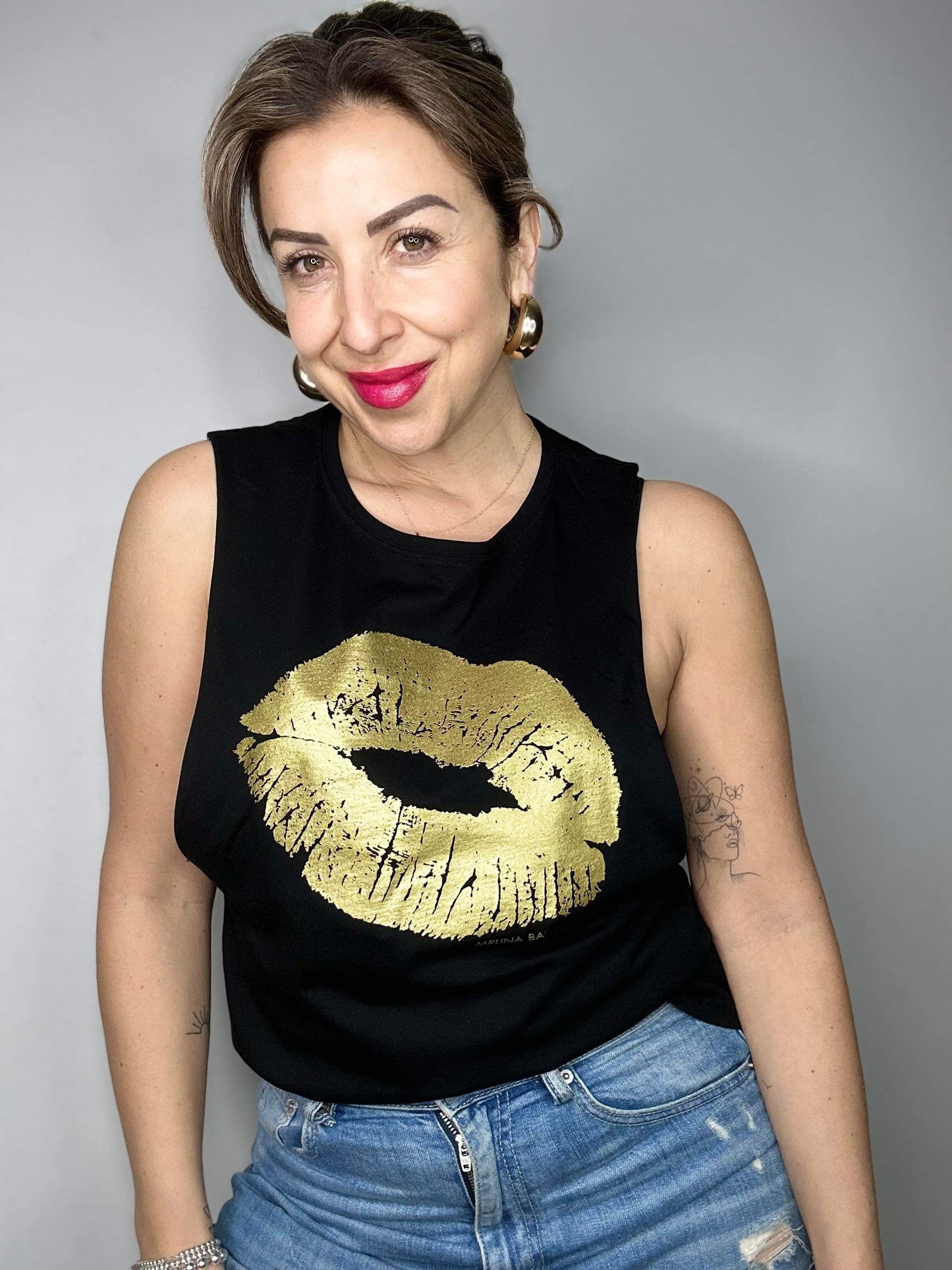 POP YOUR LIPS TANK - Black with gold lips