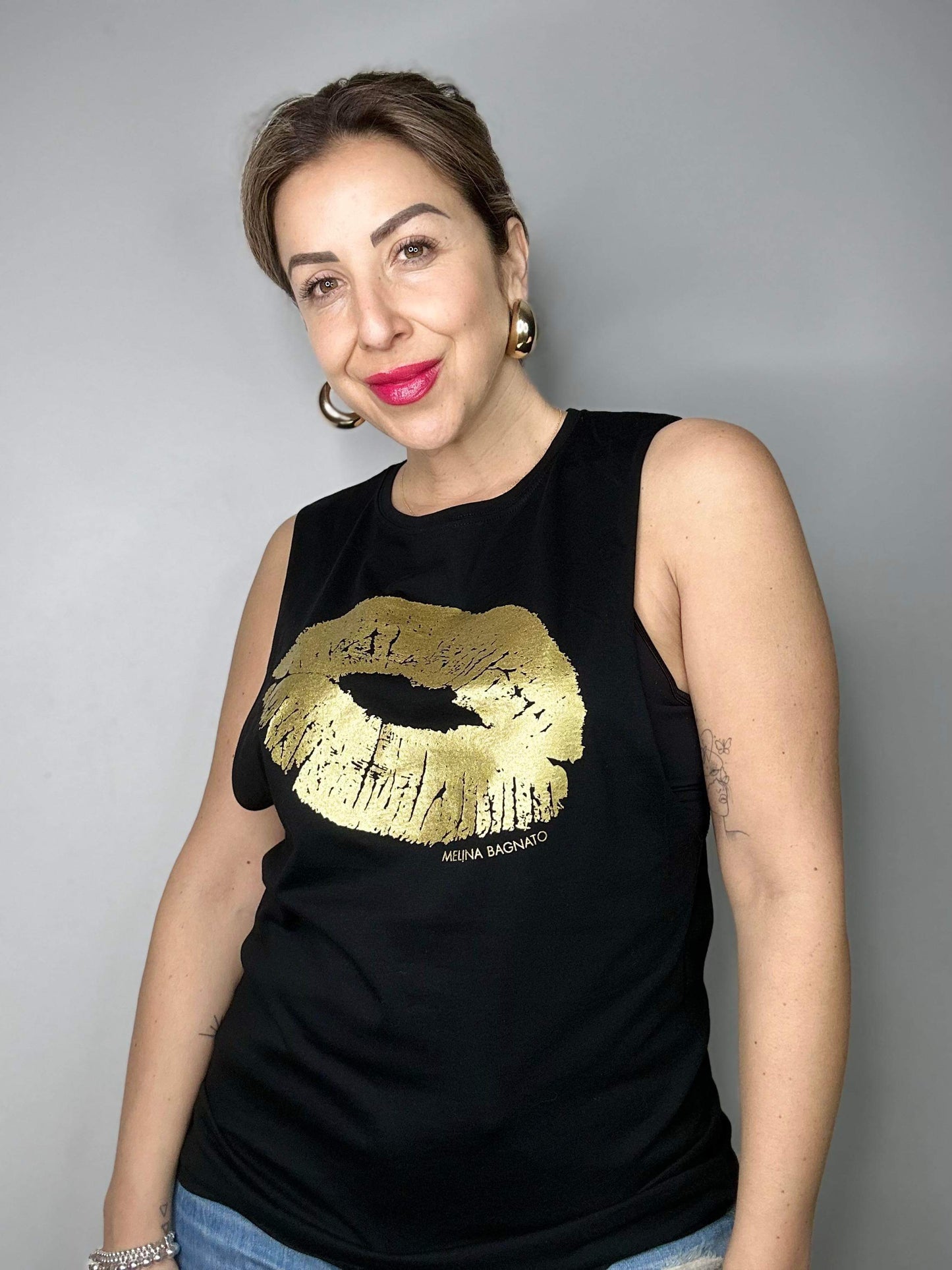 POP YOUR LIPS TANK - Black with gold lips