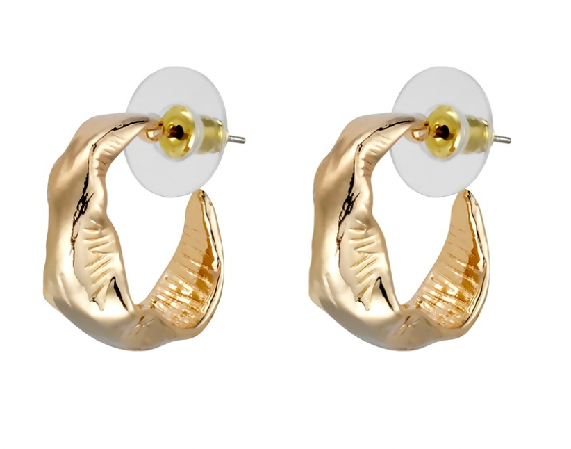ALLY -  GOLD fashion moulded 3/4 hoop earrings