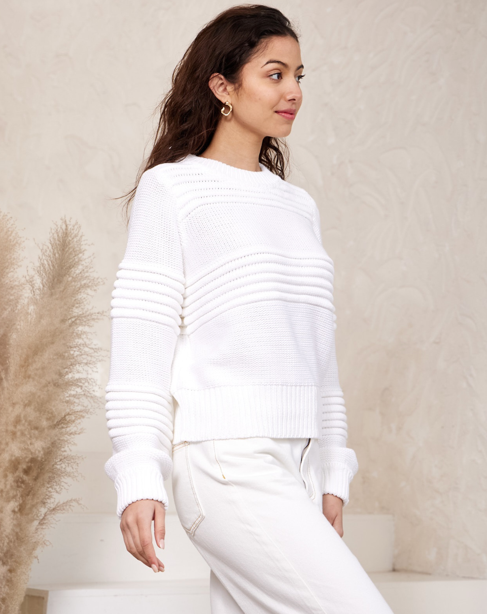 SOPHIA - White Textured Knit