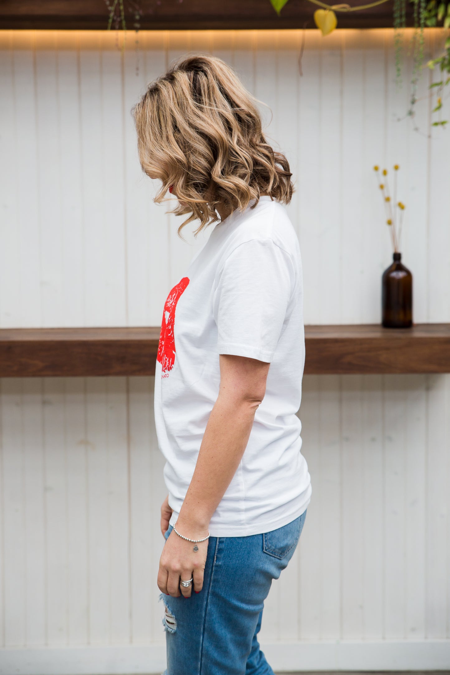 POP YOUR LIPS TEE - white with red lips